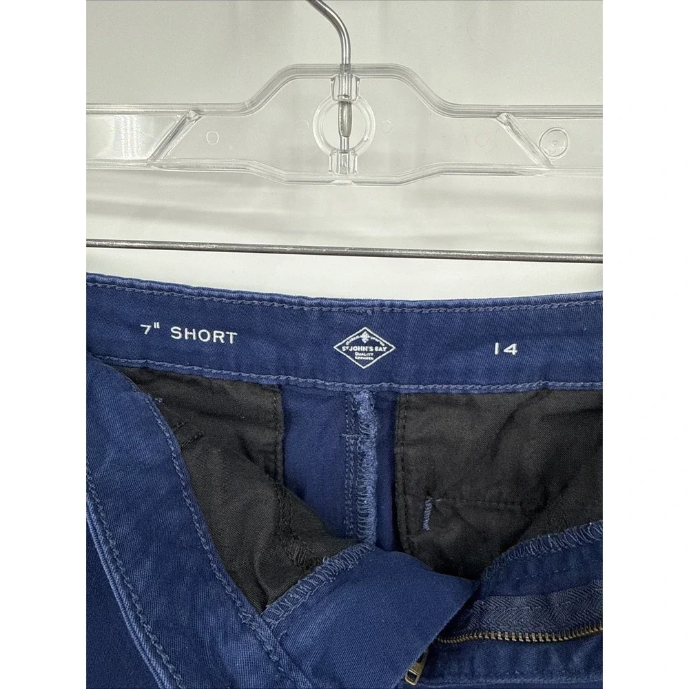 St. John's Bay Women's Navy Blue Shorts Size 14  7